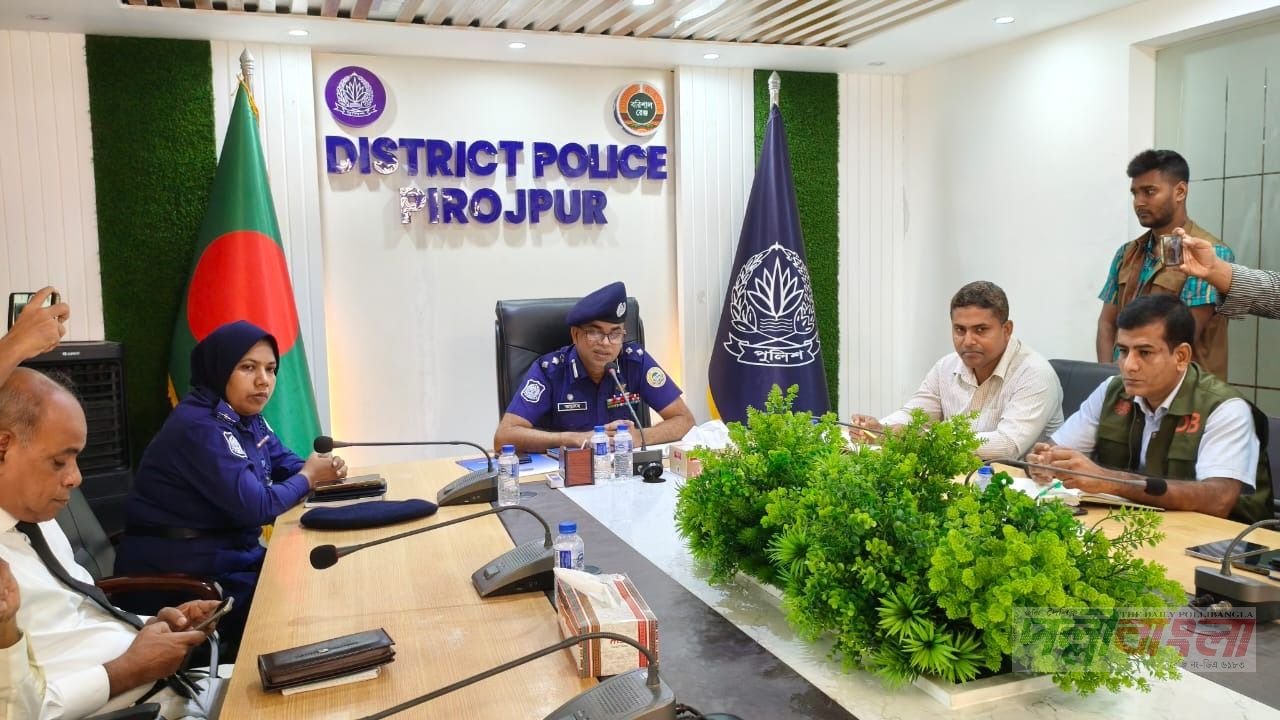 পিরোজপুরে নবাগত পুলিশ সুপারের সাথে সাংবাদিকদের পরিচিতি ও মতবিনিময় সভা অনুষ্ঠিত